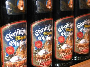 Is Icy Hot Safe While Breastfeeding? Pain Relief Alternatives