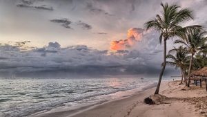 Traveling Without Baby While Breastfeeding: A Pumping Mom’s Guide